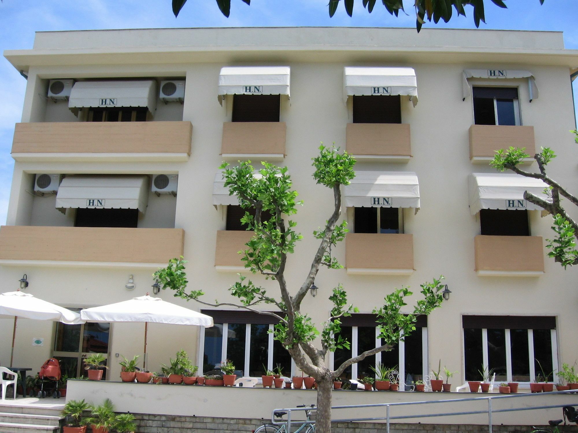 Hotel Naviglio Marina di Pietrasanta Exterior photo